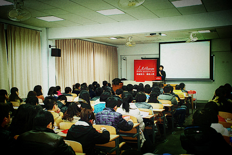 ����W(w��ng)2013У�@���v��