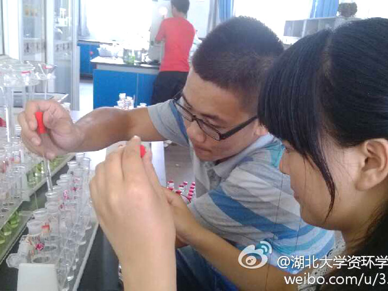 7��30����������W(xu��)��׷��(m��ng)���F(tu��n)�(du��)�ĺ��ڙz�y(c��)�����M(j��n)��β��ؓ(f��)؟(z��)�˽�B���@�����(du��)�T���������(y��ng)���l(f��)������Ϧ�(y��ng)�ؼҡ��mȻ���������(du��)�T����(ji��n)����Ŭ������(hu��)���M(f��i)���҂�������ĸ�H���������һ����(hu��)׃��Խ��(l��i)Խ�á�