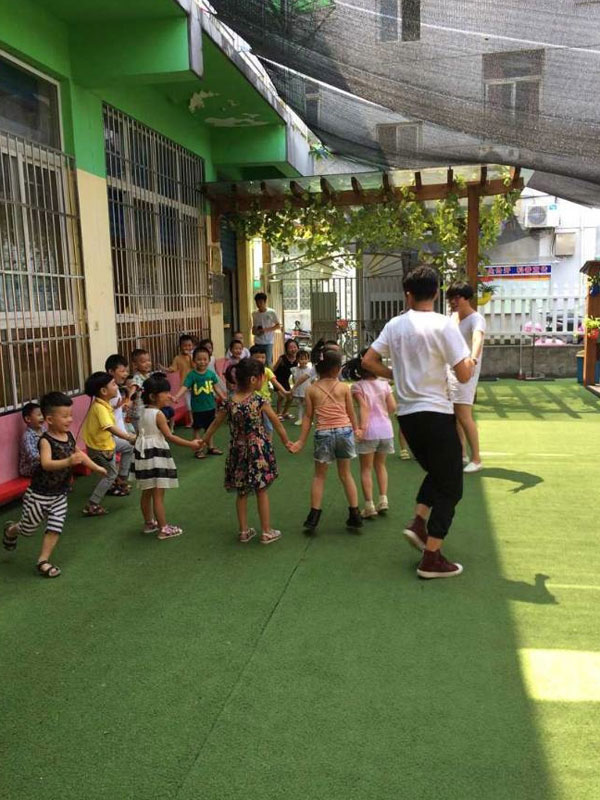 ־Ը�ߞ��а�С���т�����һ��(ji��)����(d��ng)����w���Α��n��