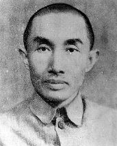 �R���ڣ�1893��1952�����ؑc�кϴ��^(q��)���������ۇ���(sh��)�I(y��)���������ҡ��������ͬ�˕���Ͷ�����������˺���־�������ȇ�����1925�ꄓ(chu��ng)�k������(sh��)�I(y��)��˾���M���k���\(y��n)�I(y��)����A(ch��)�����k������(sh��)�I(y��)���Դ��M(j��n)����M(j��n)����1937�꿹��(zh��n)���l(f��)���䱻��������������܊��ί�T��ˮ��\(y��n)ݔ����ί�T������������10����hʧ������ָ�]������˾��ð�����C(j��)���Zը���ԓpʧ16��݆���͠���116�˵Ĵ��r(ji��)���ɹ���(sh��)ʩ���h���C(j��)��(g��u)�c�ˆT�ĳ��ˣ���Ҫ���V��I(y��)�ă�(n��i)�w���Լ���Ҫ��(zh��n)�Ժ����F����ē��\(y��n)�D(zhu��n)�ƣ���ȫ���忹��(zh��n)�������ش�ؕ�I(xi��n)��