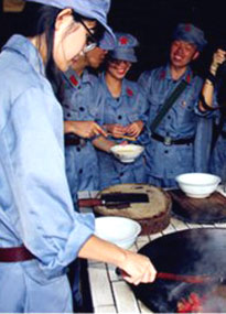 ���ϴ�W(xu��)���c�����W(xu��)Ժ�����龮�������r(n��ng)���}�{(di��o)�ЈF(tu��n)