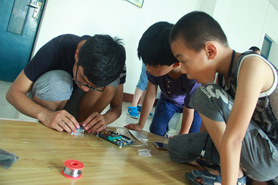 �Ї�(gu��)ʯ�ʹ�W(xu��)���A�|������(m��ng)֮�������̈F(tu��n)��ɽ�|ʡ�S�u��(j��ng)��(j��)�_(k��i)�l(f��)�^(q��)ᘌ�(du��)���(l��i)��(w��)���ˆT��Ů�����؃�ͯ�_(k��i)չ������(d��ng)�����H�_(k��i)�O(sh��)�Z(y��)��(sh��)���n�̽̌W(xu��)��߀�_(k��i)չҕ�l�̌W(xu��)��ħ�g(sh��)��ħ�����L��(hu��)���dȤ��n���� (3)