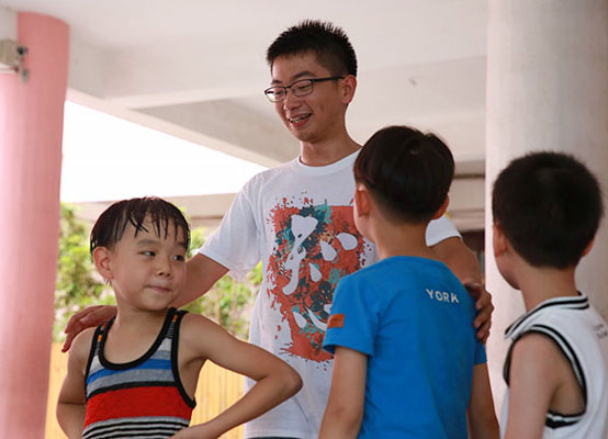 ���ݴ�W(xu��)��֪�Ľ�㡱�������(hu��)��(sh��)�`�(du��)���㽭��(l��)�����_չ֧�̻��(d��ng)���鮔(d��ng)?sh��)��l(xi��ng)����С�W(xu��)���ռ��W��ƥ�˽������D��־Ը��ٝ�S���ӂ���