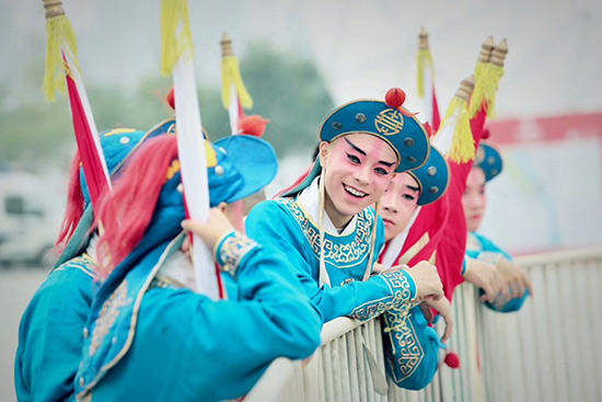 �F(xi��n)���݆T��   ���� �z