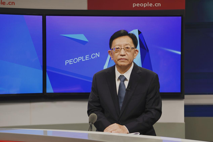 中國(guó)節(jié)能環(huán)保集團(tuán)有限公司黨委書記、董事長(zhǎng)宋鑫做客人民網(wǎng)。人民網(wǎng)記者 王曉嘯 攝