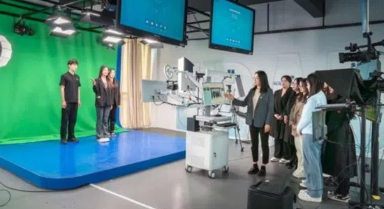 AI來(lái)了,課堂花樣翻新