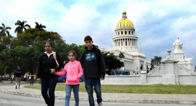 古巴氣溫降至冰點(diǎn)打破紀(jì)錄